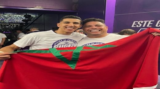 رونالدو لويس نازاريو داليما: ” المنتخب المغربي يكتب قصة جميلة يجب تقديرها”