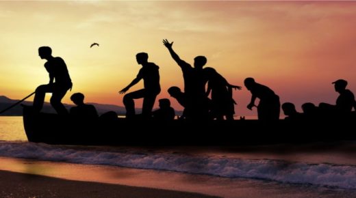 توقيف أربعة أشخاص من بينهم امرأة للاشتباه في تورطهم في قضية تتعلق بتنظيم الهجرة غير المشروعة والاتجار بالبشر.