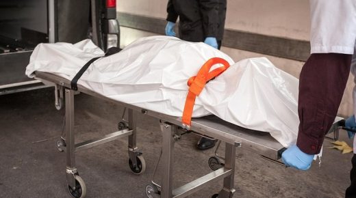 العثور على جثة لمهاجر مغربي داخل شقّته السكنية إيطاليا
