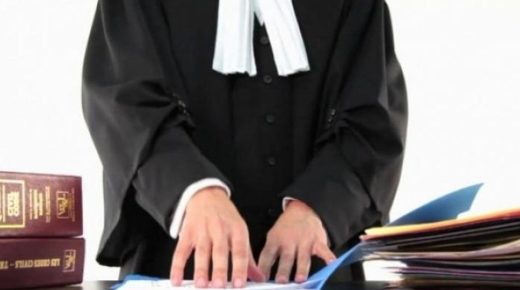 نقابة المحامين تحمل وزير العدل واللجنة المشرفة كامل المسؤولية الأخلاقية والقانونية