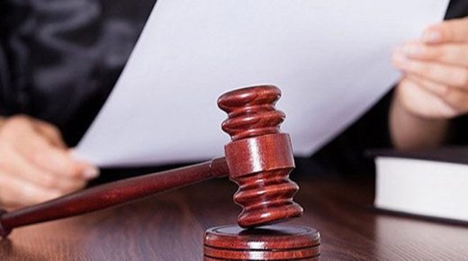 محكمة الرباط الإدارية تصدر قرارا يقضي بمعاينة أوراق الإجابة لمترشحة ومقارنتها بنموذج الأجوبة الصحيحة لامتحان المحاماة