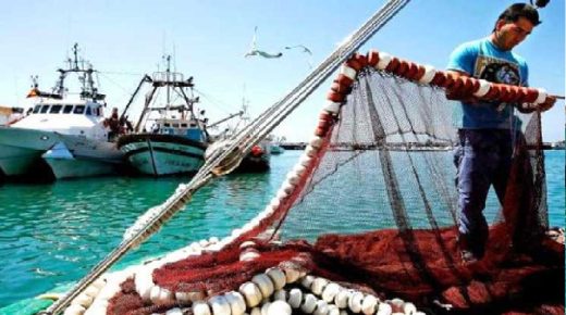 مطالب للحكومة بضرورة حل الاحتقان الذي يعرفه قطاع الصيد البحري بسبب غلاء أسعار المحروقات