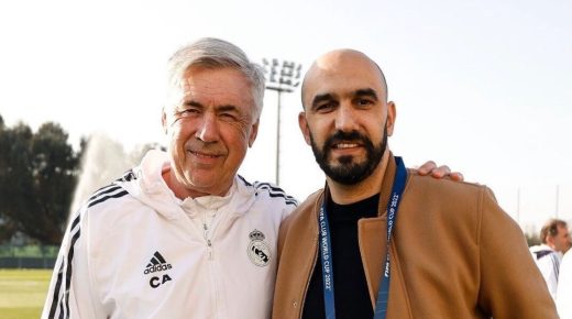 حديث مطول جمع الناخب الوطني وليد الركراكي ومدرب ريال مدريد كارلوس أنشيلوتي