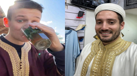 اليوتوبر البريطاني ثيو أوگدن والمعلق الأرجنتيني نيكو كانتور في زيارة لأكاديمية الفريق الأخضر بمنطقة بوسكورة