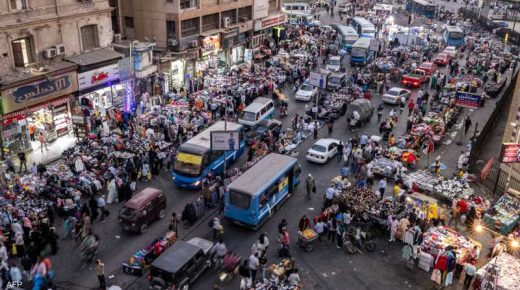 مصر شهدت زيادة سكانية تتراوح بين 20 و25 مليون نسمة