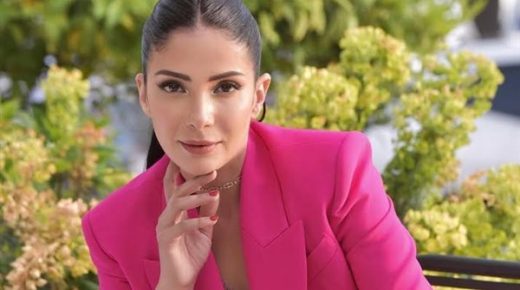 برنامج sold out يستضيف منى زكي