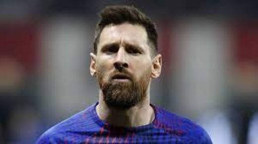 ميسي تلقى عرضا رسميا للانضمام إلى نادي الهلال السعودي