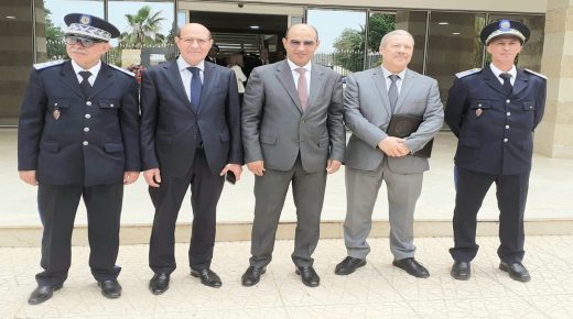 تازة: عامل الإقليم يترأس مراسيم تنصيب رئيس الأمن الجهوي الجديد.