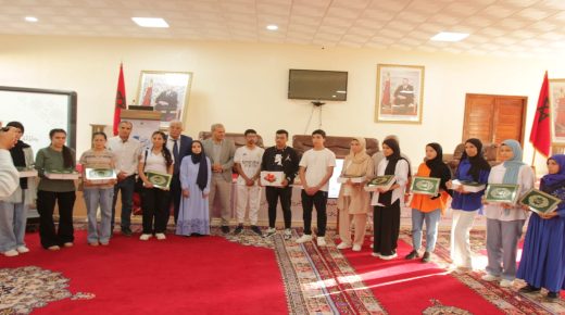 ميســـــور…عامــل الإقليــم يشـرف علــى تتويــج المتفـوقيـن و المتفـوقـات دراسيـا فـي حفــل التميـز