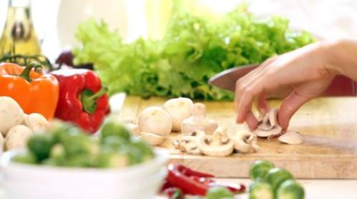 اتباع نظام غذائي نباتي هو الأفضل للحفاظ على الصحة والرشاقة.. خبيرة توضح