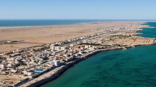 شيوخ القبائل الصحراوية بجهة الداخلة وادي الذهب يصفون اعتراف إسرائيل بمغربية الصحراء ب”الانتصار الدبلوماسي الجديد للمملكة المغربية”