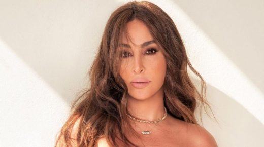حذف أغنية إليسا الجديدة “العقد” بسبب حقوق النشر