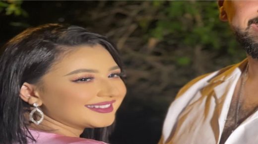 هناء المريني تتلقى رسائل التهنئة في أول ظهور لها رفقة شاب قيل إنه خطيبها