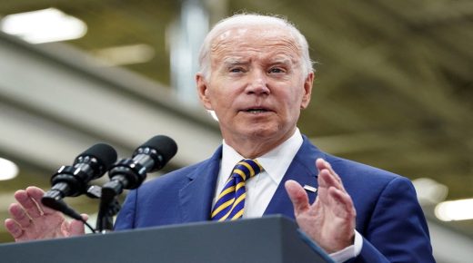 FILE PHOTO: U.S. President Joe Biden speaks about his intention to visit Hawaii as soon as possible, and federal assistance in dealing with the Hawaii wildfires, while delivering remarks during a visit to Ingeteam Inc.’s Milwaukee facility in Milwaukee, Wisconsin, U.S., August 15, 2023. REUTERS/Kevin Lamarque/File Photo
