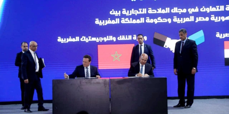 المغرب يوقع اتفاقية تعاون ومذكرتي تفاهم في مجالات السلامة الطرقية والسكك الحديدية والملاحة البحرية