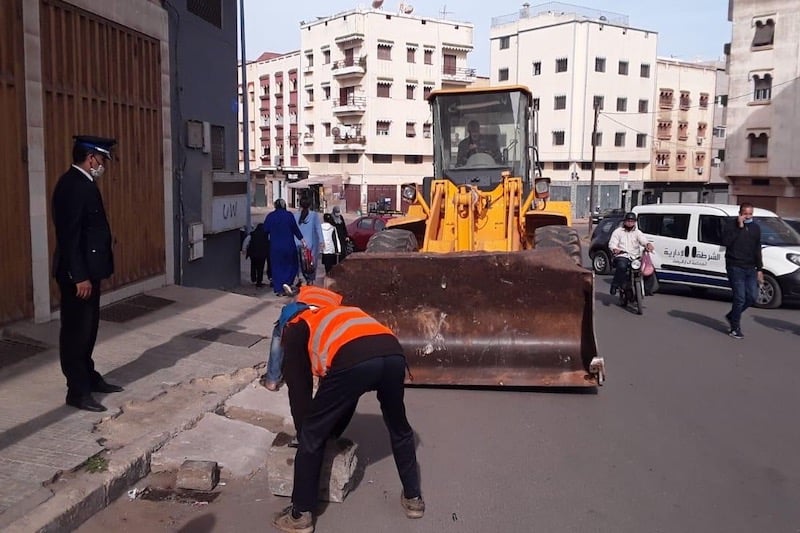 حملة واسعة لتحرير الملك العمومي بمختلف الشوارع والأزقة
