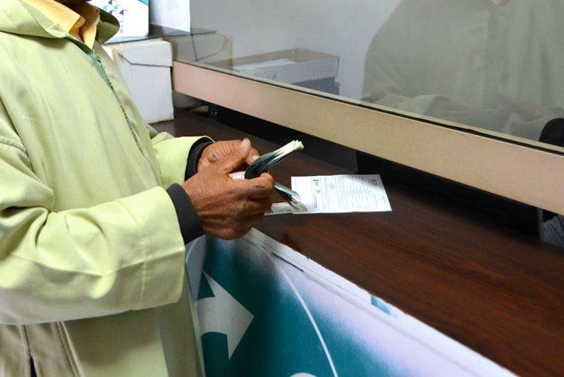انطلاق عملية صرف الدفعة الأولى من الدعم الاجتماعي