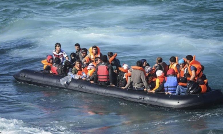 اعتراض قارب مطاطي على متنه 108 مرشحين للهجرة غير النظامية