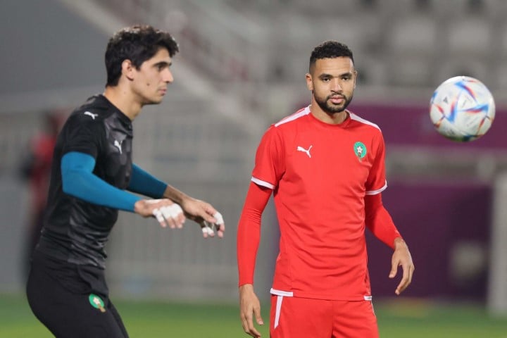 بونو: أخبرني النصيري بأن مبيمبا كان يتواصل معه بالشتائم رغم أنه لم يتحدث إليه