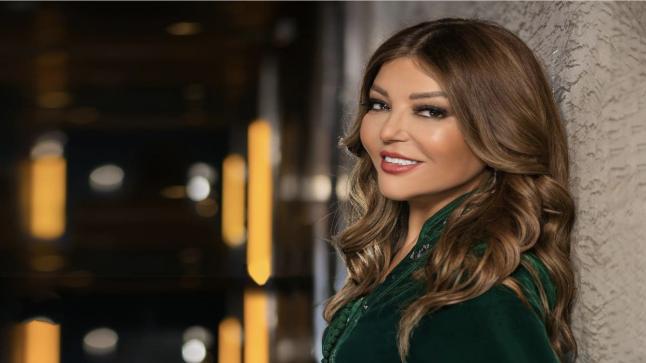 سميرة سعيد تستعد لطرح أحدث أغنياتها المصورة
