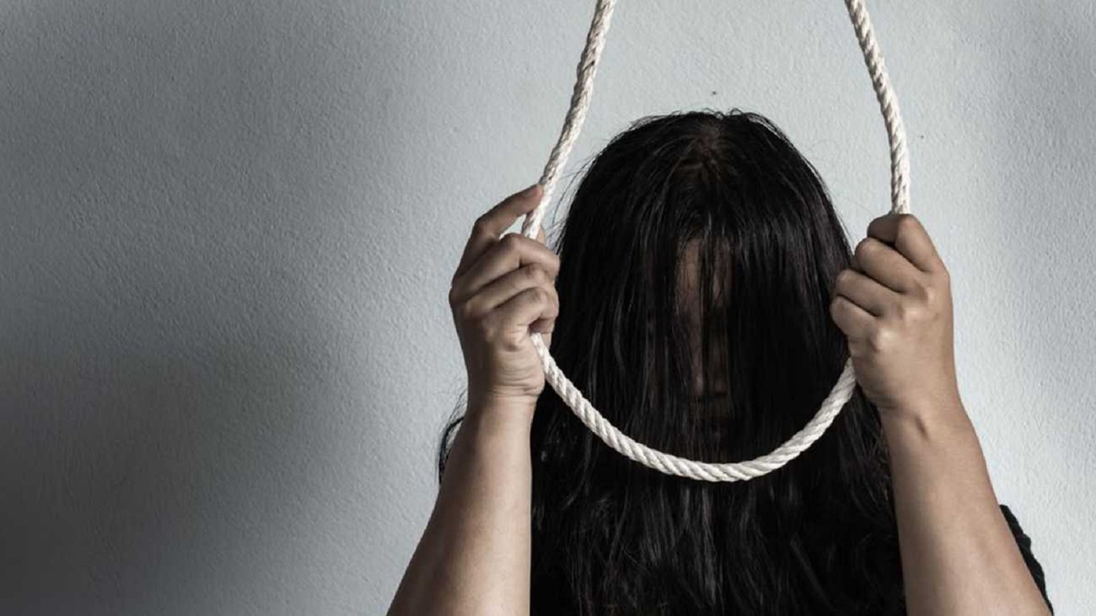 العثور على جثة مديرة مركز ندا وضعت حدا لحياتها