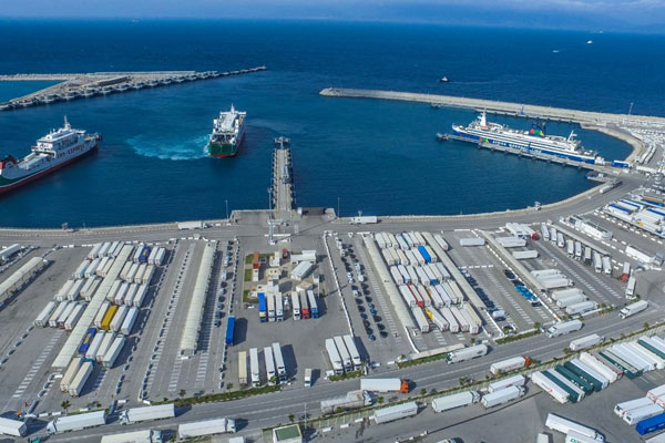 رواج الموانئ في المغرب تجاوز 200 مليون طن بارتفاع نسبته 7,4 %