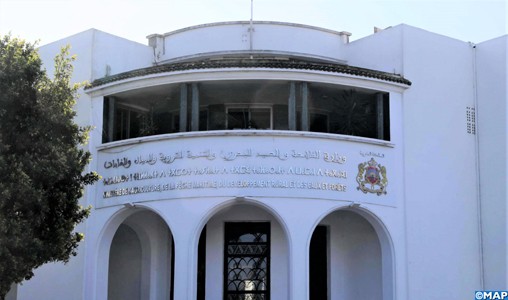 وزارة الفلاحة توقع اتفاقية-إطار من أجل إحداث تكوينات متخصصة لفائدة الأطباء البيطريين