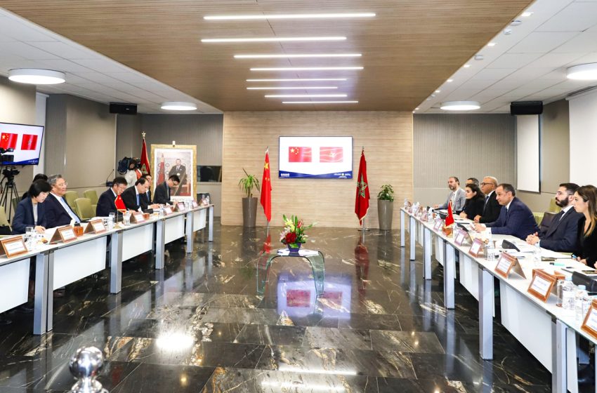 تعزيز العلاقات التجارية بين المغرب والصين محور المباحثات بين وزير الصناعة والتجارة مزور ونظيره الصيني