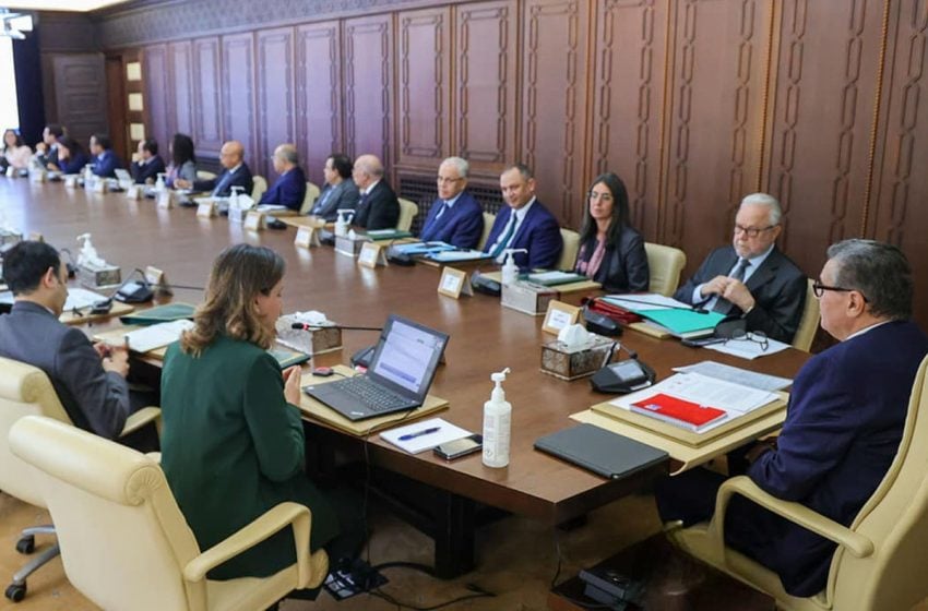 عزيز أخنوش يؤكد أن الحكومة تراهن على تعزيز رقمنة الإدارة العمومية وتطوير الاقتصاد الرقمي