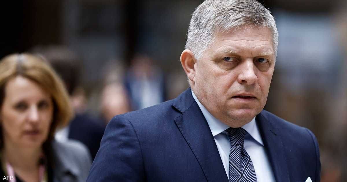 وزير الدفاع السلوفاكي يعلن أن رئيس الحكومة روبرت فيكو تجاوز مرحلة الخطر