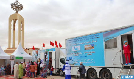  القافلة الطبية متعددة الاختصاصات، التي تنظم بمبادرة من التعاضدية العامة لموظفي الإدارات العمومية الرحال تحط بالعيون