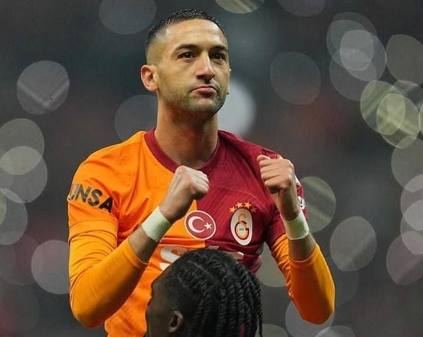 حكيم زياش يتوج رفقة غلطة سراي بلقب الدوري التركي الممتاز