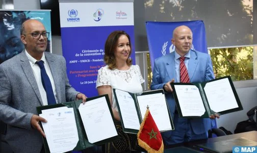 التوقيع على اتفاق شراكة بين مؤسسة “نوفيسة فارما 5” والمفوضية السامية للأمم المتحدة لشؤون اللاجئين والجمعية المغربية لتنظيم الأسرة