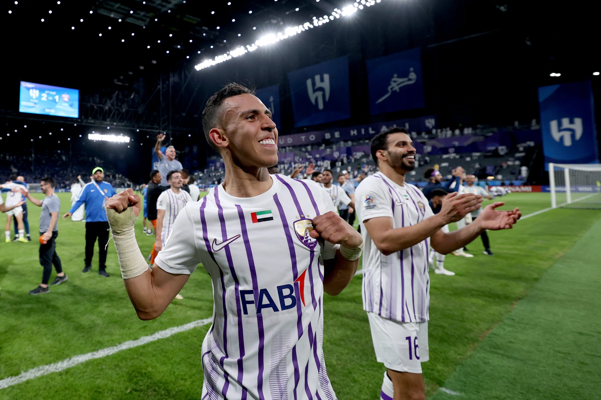 سفيان رحيمي تلقى عرضا من اتحاد جدة السعودي