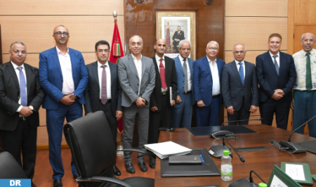 شكيب بنموسى يعقد لقاء عمل مع ممثلي قطاع التعليم الخصوصي بالمغرب