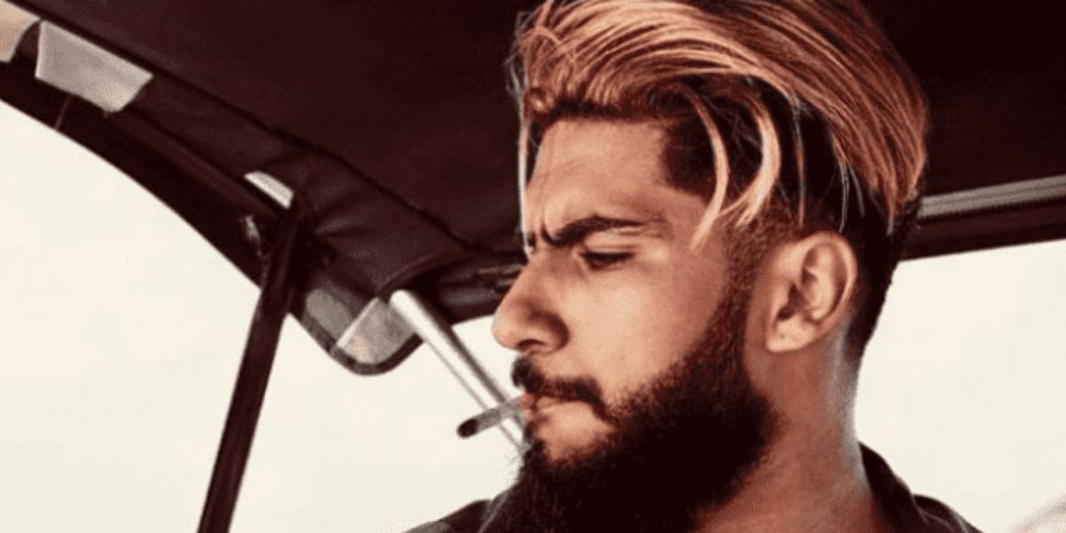 “طوطو” يعلن عن إقلاعه عن التدخين