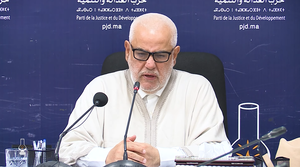 ابن كيران يشكر العثماني على قدرته في ترك الحزب موحدا في العموم