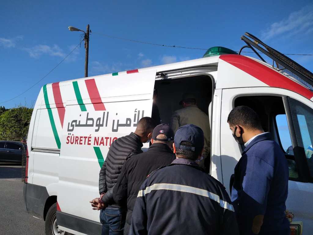 إلقاء القبض على أربعة أشخاص يشتبه بتورطهم في حادث إطلاق نار وقع في منطقة بني مكادة