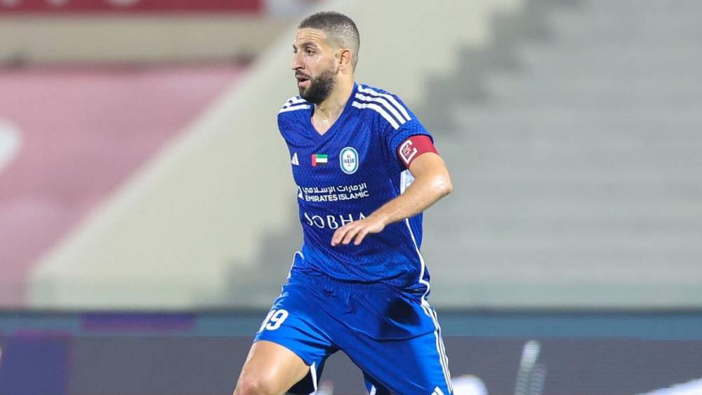 تاعرابت يتوج بجائزة أفضل لاعب في البطولة الإماراتية