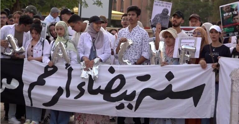 “سنة بيضاء أرحم من مستقبل أسود” …طلبة الطب و الصيدلة يقاطعون الامتحانات الاستدراكية