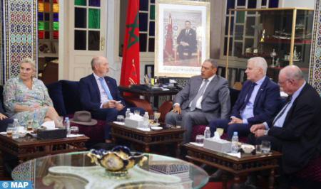 وفد برلماني أسترالي يشيد بالدينامية التنموية التي تشهدها جهة العيون – الساقية الحمراء