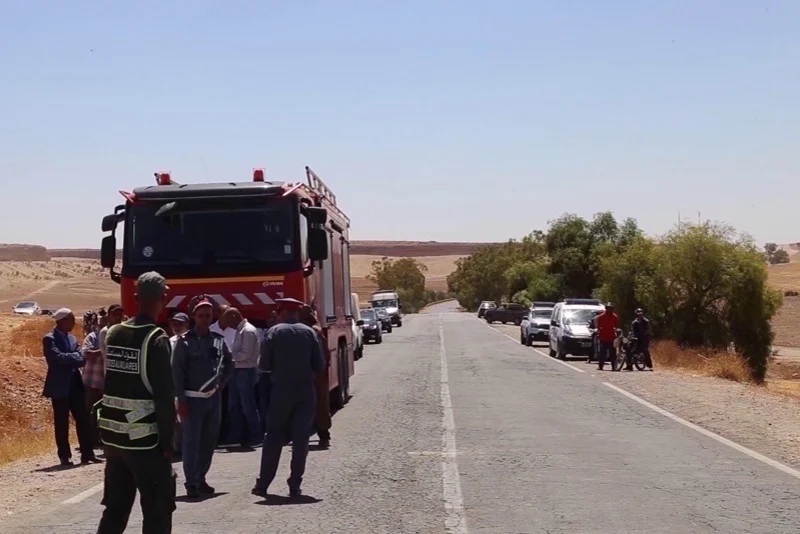 وفاة شخص وإصالة آخر بجروح نتيجة انقلاب سيارة نفعية على مستوى الطريق الوطنية رقم 7