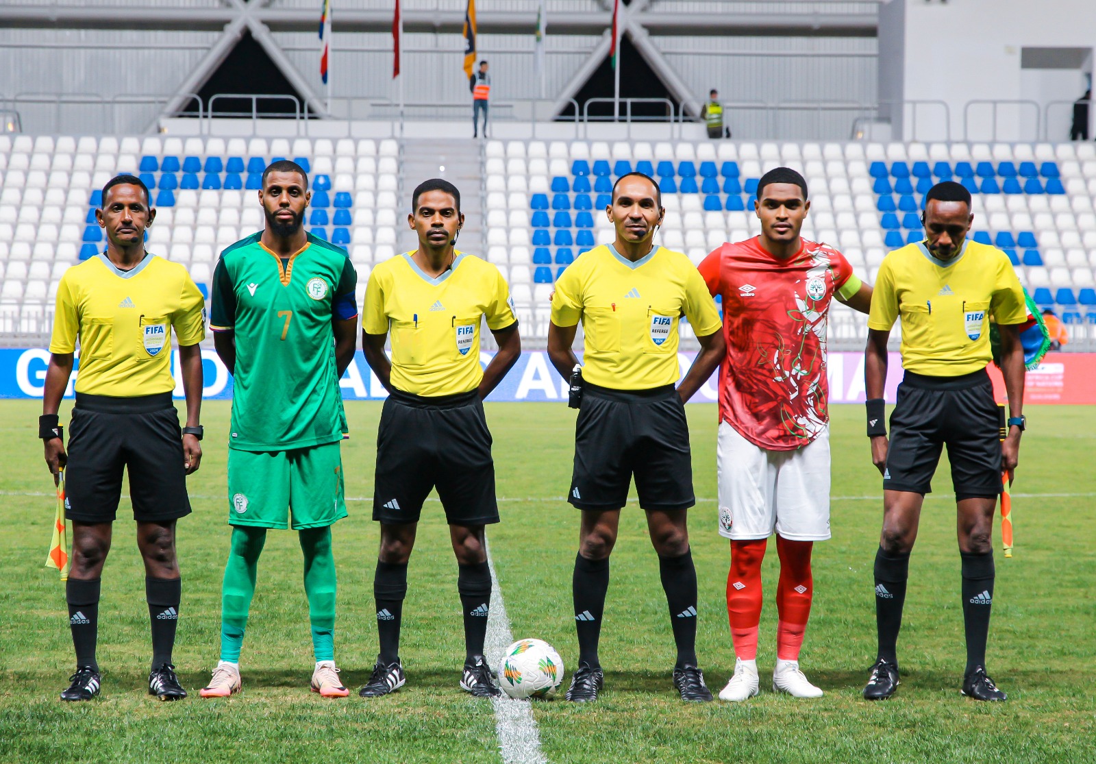 من ملعب الحسيمة الكبير جزر القمر تتأهل رسميا الى كأس أمم إفريقيا