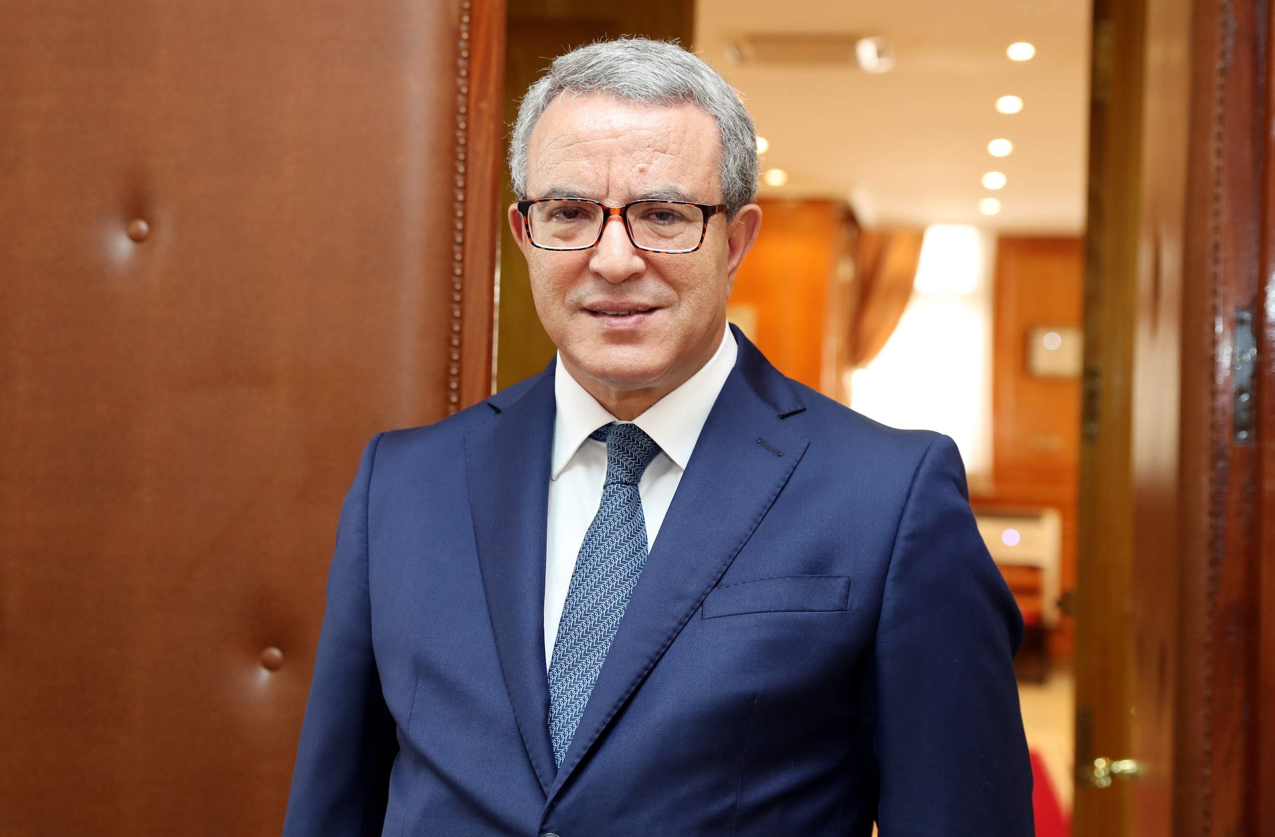 محمد أوجار ” كمواطن وكحقوقي أشعر بالأسف أيا كان السبب حينما يتم اعتقال أي صحافي وحين يصدر هذا النوع من الأحكام “