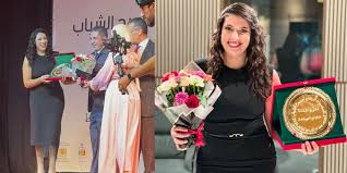تكريم مونية لمكيمل خلال افتتاح فعاليات المهرجان الوطني لمسرح الشباب بأكادير في دورته الـ 11