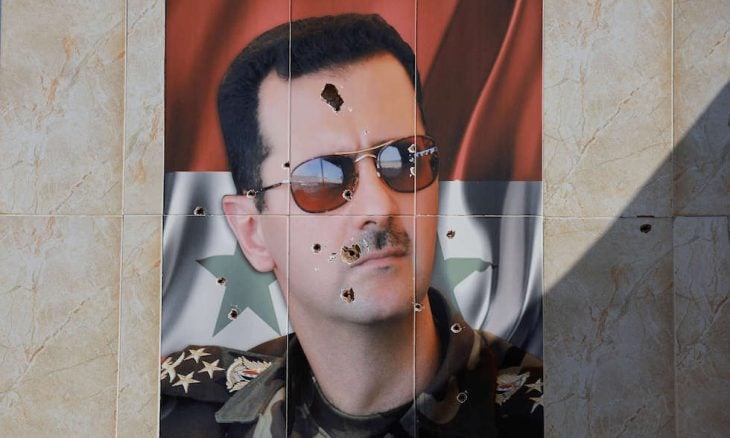 دمشق تُحرَّر والأسد ينفي: “لم أهرب من سوريا”