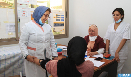  انطلاق الحملة الطبية متعددة التخصصات الموجهة لصحة الأم والطفل بالجماعة القروية الويدان 