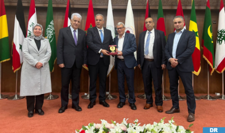  رئيس المكتبة الوطنية الفلسطينية في زيارة لمقر وكالة بيت مال القدس الشريف في الرباط