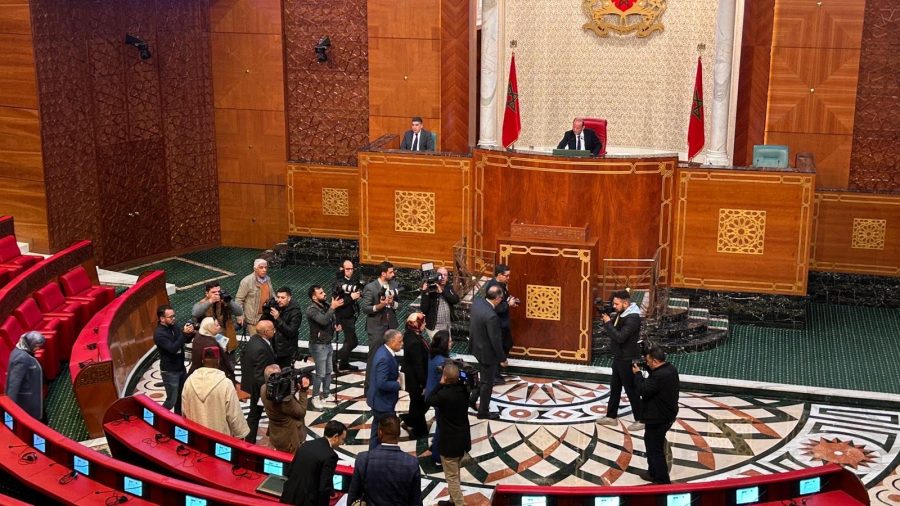 انسحاب الاتحاد المغربي للشغل من جلسة التصويت على قانون الإضراب…معركة نقابية أم خطوة احتجاجية؟