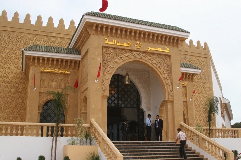 عطل تقني يعرقل عمل محكمة الاستئناف بفاس ووزارة العدل تطمئن المرتفقين